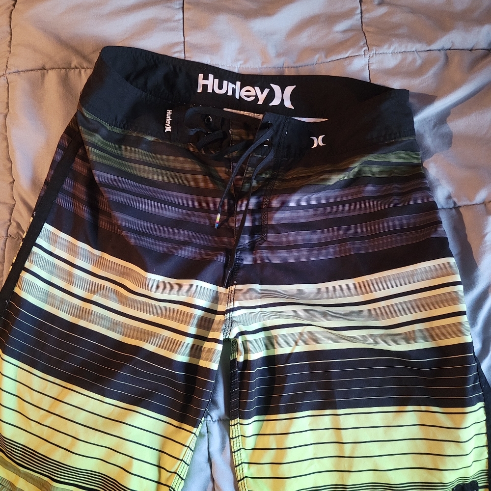 Hurley Men's Swim Shorts - Black and Yellow Stripes